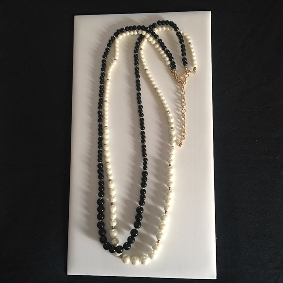 White House Black Market Jewelry - WHITE HOUSE BLACK MARKET Black and White Double Strand Necklace